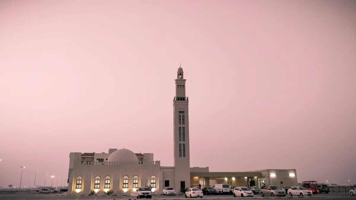 مواقيت الصلاة في الشارقة اليوم